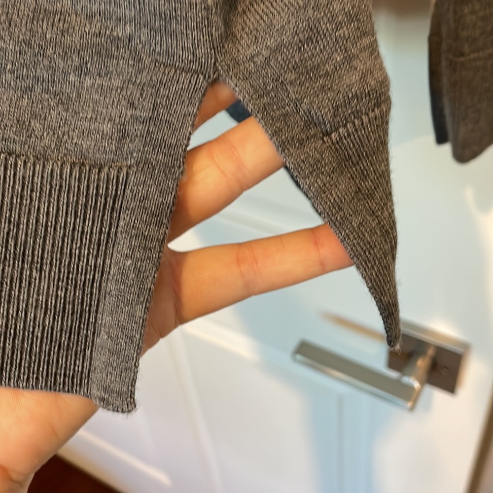 Banana Republic Merino Wool Crewneck Sweater Size L - Picture 8 of 10